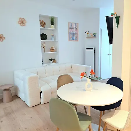 Au Detour Des Sacres -hypercentre-boulingrin Reims