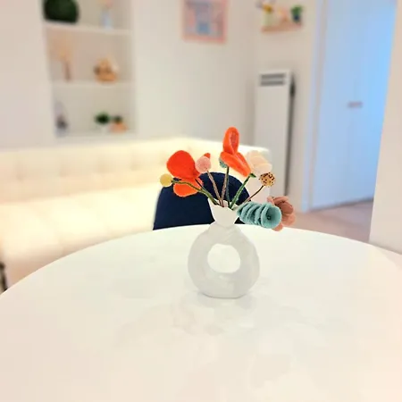 Au Detour Des Sacres -hypercentre-boulingrin Apartment Reims