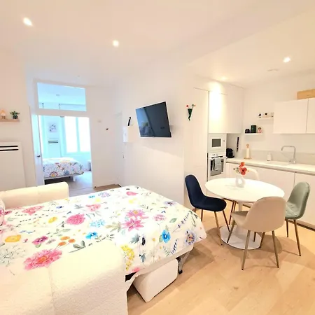 Au Detour Des Sacres -hypercentre-boulingrin Reims