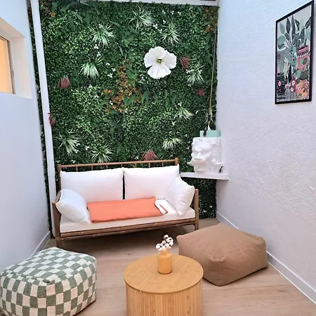 Au Detour Des Sacres -hypercentre-boulingrin Reims