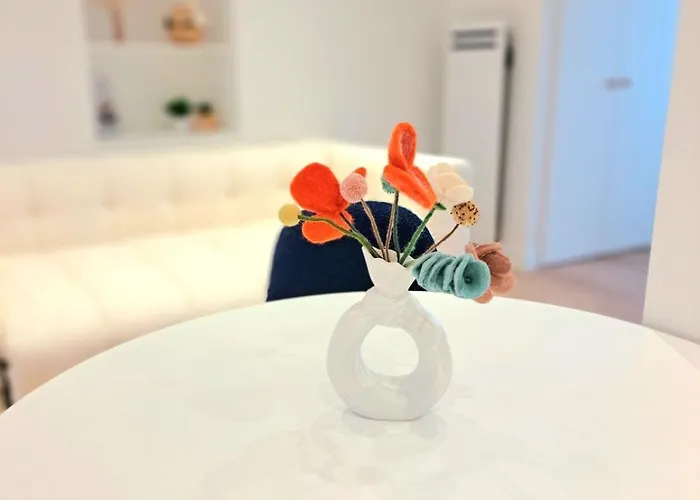 Au Détour Des Sacres -hypercentre-boulingrin Appartamento Reims