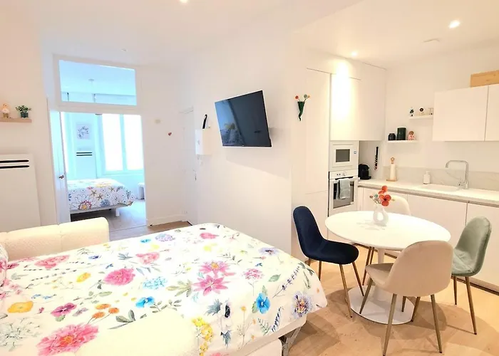 Au Detour Des Sacres -hypercentre-boulingrin Reims